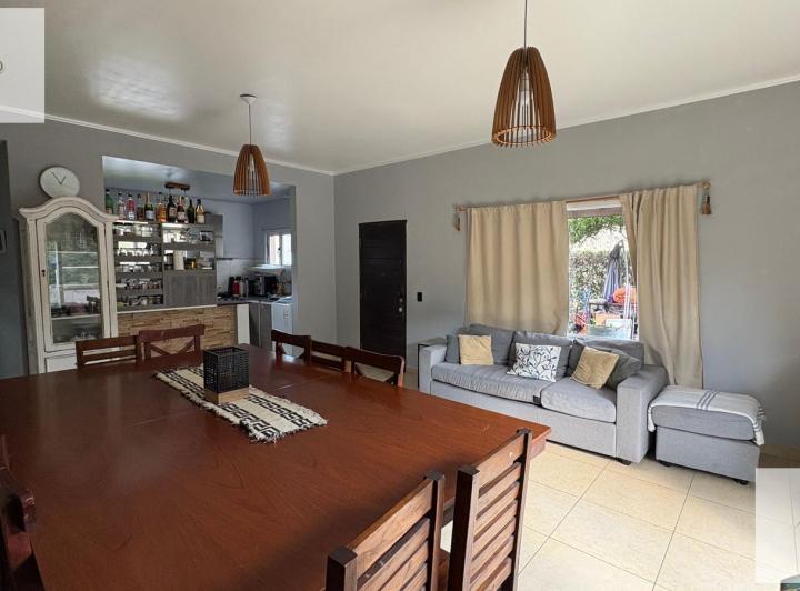 Casa · 116m² · 4 Ambientes · 1 Cochera