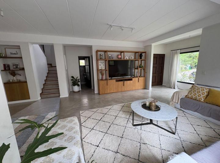 Casa · 235m² · 4 Ambientes