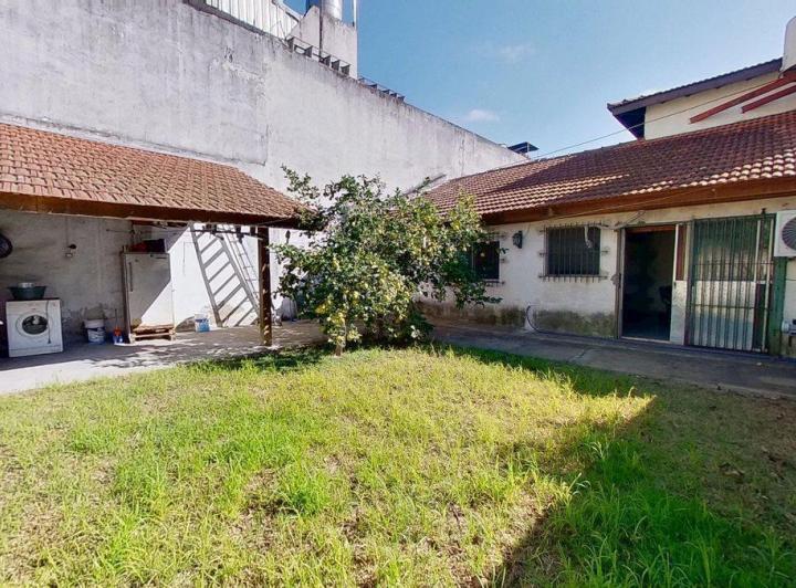 Casa · 143m² · 4 Ambientes · 1 Cochera