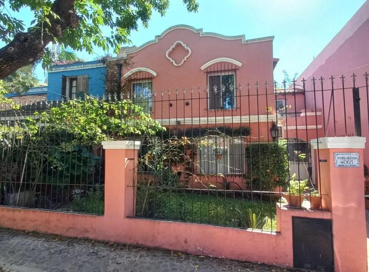 Casa · 165m² · 4 Ambientes · 1 Cochera