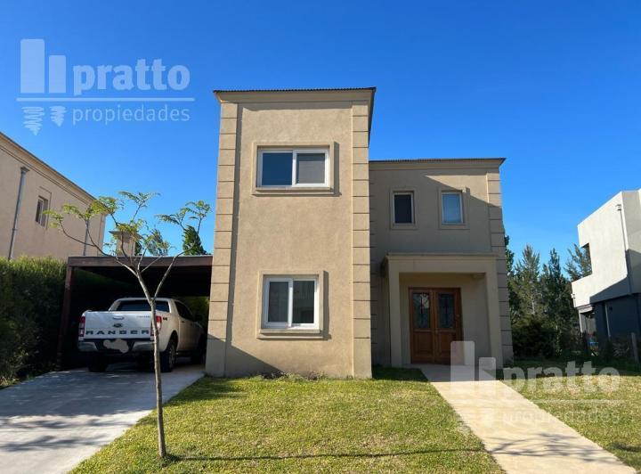 Casa · 180m² · 5 Ambientes · 2 Cocheras