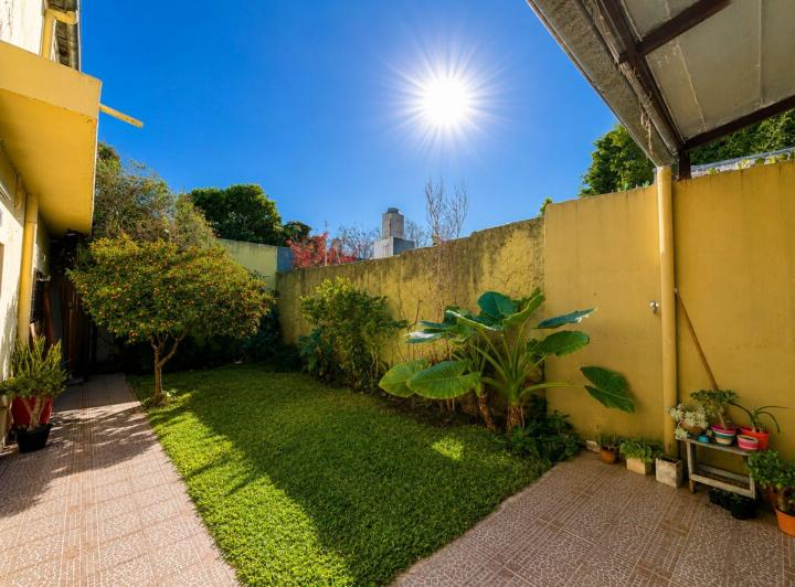 Casa · 110m² · 4 Ambientes · 1 Cochera