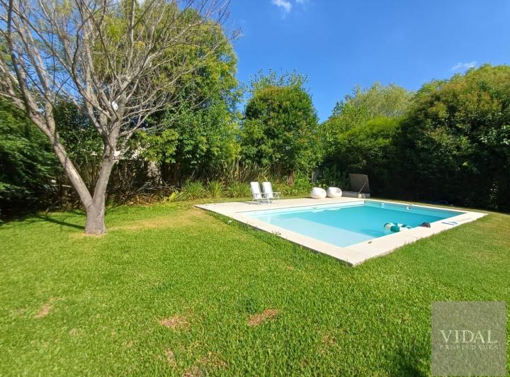 Casa · 150m² · 5 Ambientes · 1 Cochera