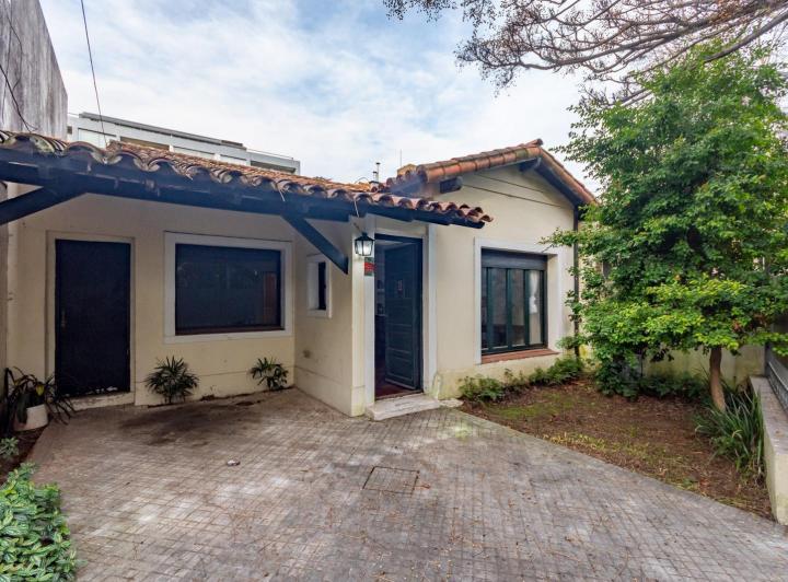 Casa · 110m² · 3 Ambientes · 1 Cochera