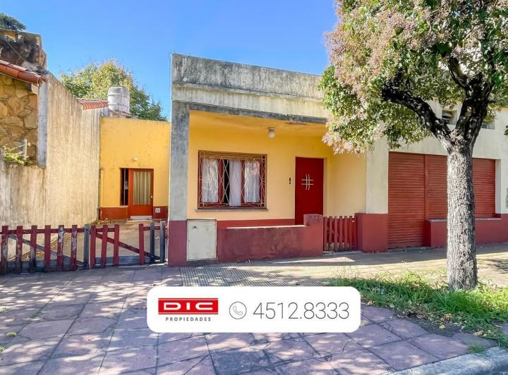 Casa · 96m² · 3 Ambientes · 1 Cochera
