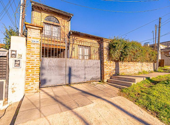 Casa · 100m² · 4 Ambientes · 1 Cochera