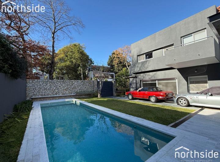 Casa · 280m² · 4 Ambientes · 1 Cochera