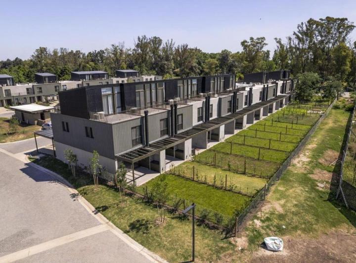 Casa · 100m² · 3 Ambientes · 1 Cochera