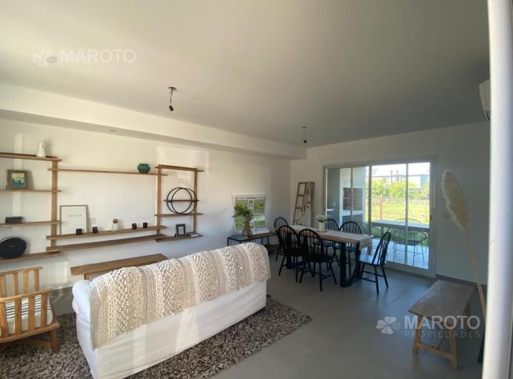 Casa · 118m² · 3 Ambientes · 1 Cochera