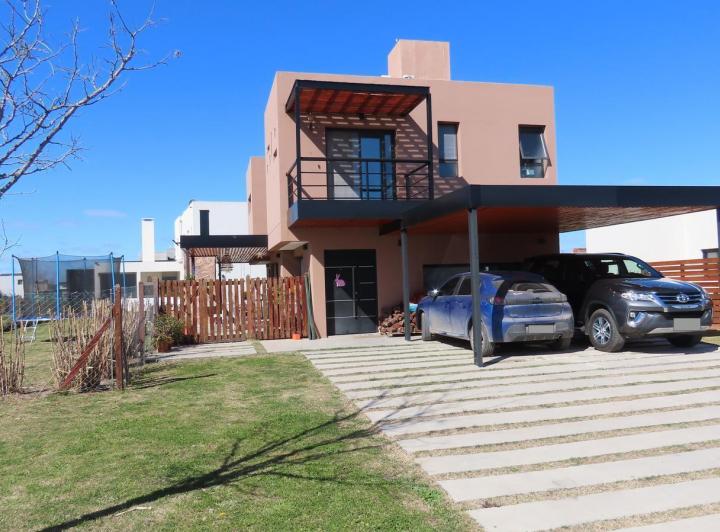 Casa · 145m² · 4 Ambientes