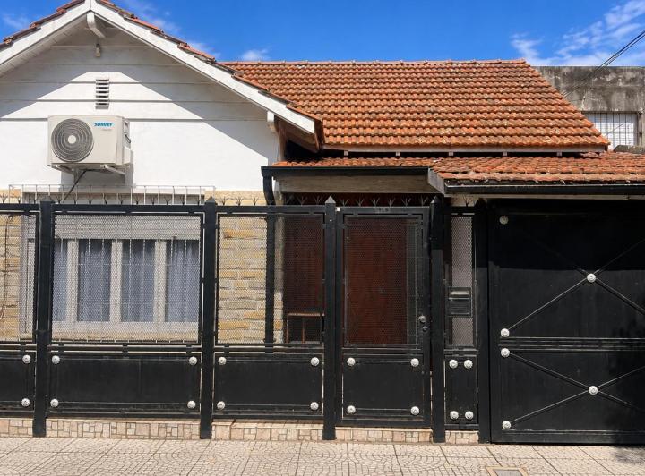 Casa · 113m² · 3 Ambientes · 1 Cochera