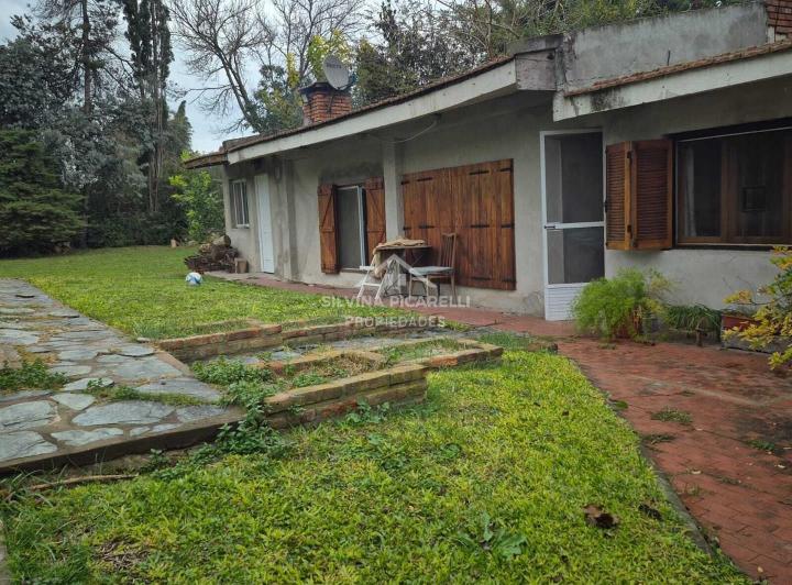 Casa · 61m² · 2 Ambientes · 1 Cochera