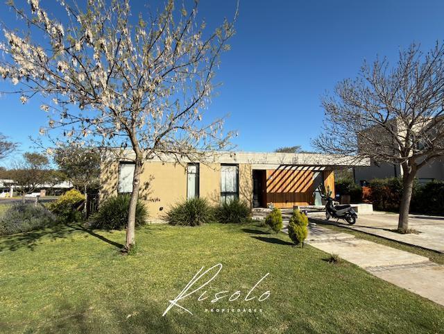 Casa · 186m² · 5 Ambientes