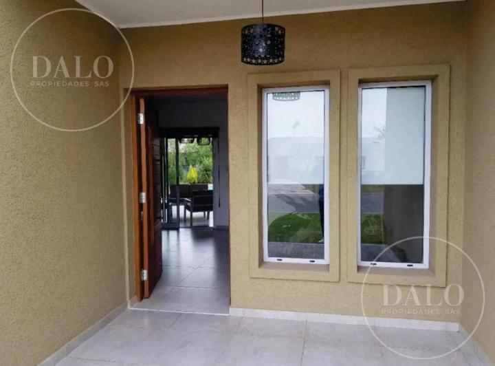 Casa · 162m² · 5 Ambientes · 3 Cocheras