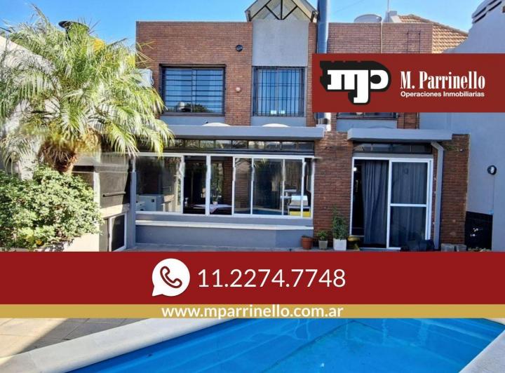 Casa · 171m² · 4 Ambientes · 3 Cocheras