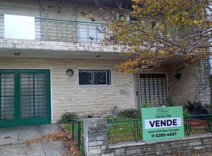 Casa · 190m² · 6 Ambientes · 1 Cochera