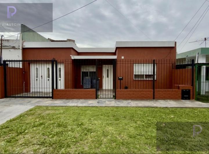 Casa · 140m² · 3 Ambientes · 1 Cochera