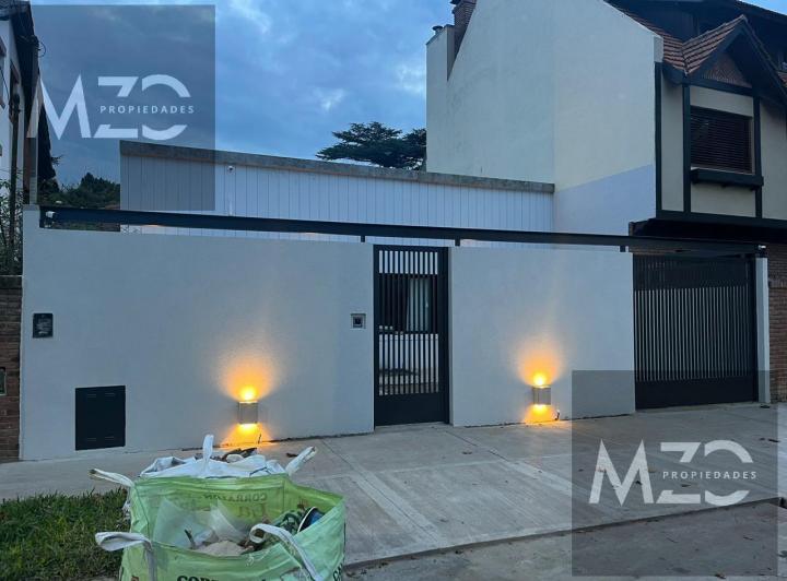 Casa · 120m² · 3 Ambientes · 2 Cocheras