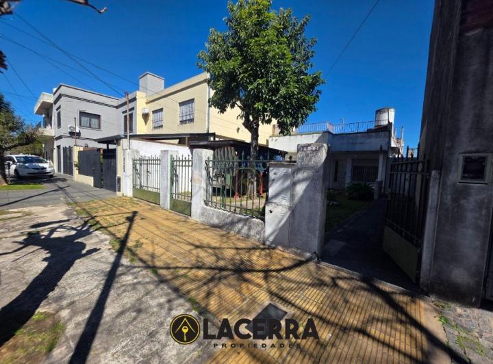 Casa · 113m² · 5 Ambientes · 1 Cochera