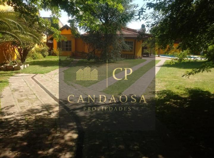 Casa · 126m² · 5 Ambientes · 1 Cochera