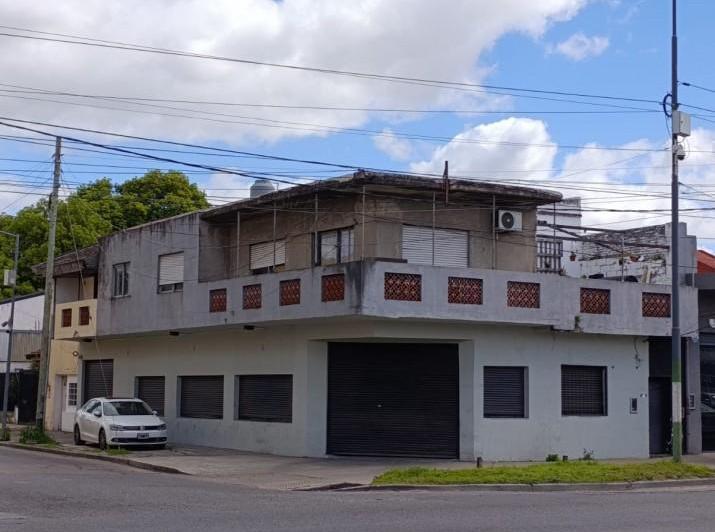 Casa · 405m² · 8 Ambientes
