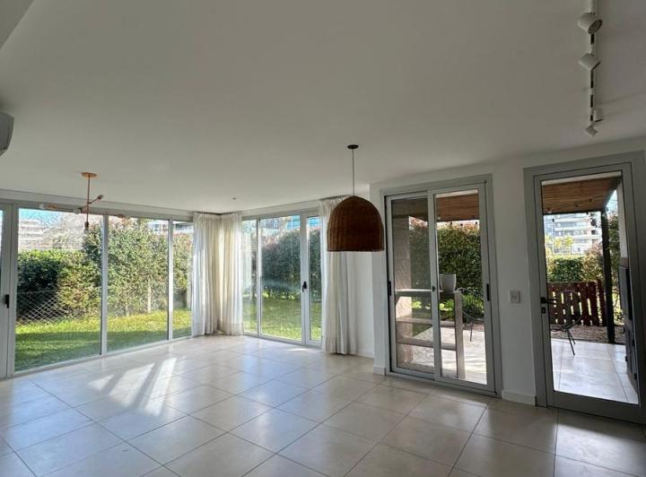 Departamento · 77m² · 3 Ambientes · 1 Cochera
