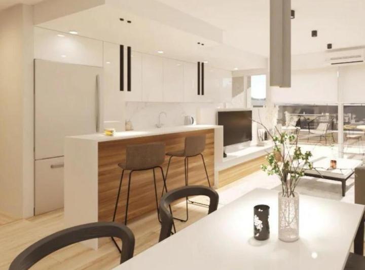 Departamento · 172ha · 4 Ambientes · 2 Cocheras