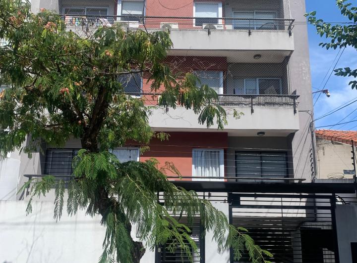 Departamento · 62m² · 2 Ambientes · 1 Cochera