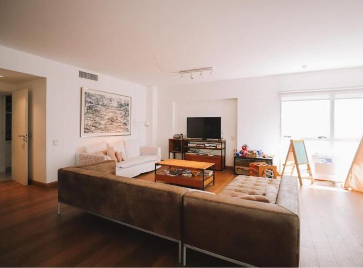 Departamento · 180m² · 5 Ambientes · 1 Cochera