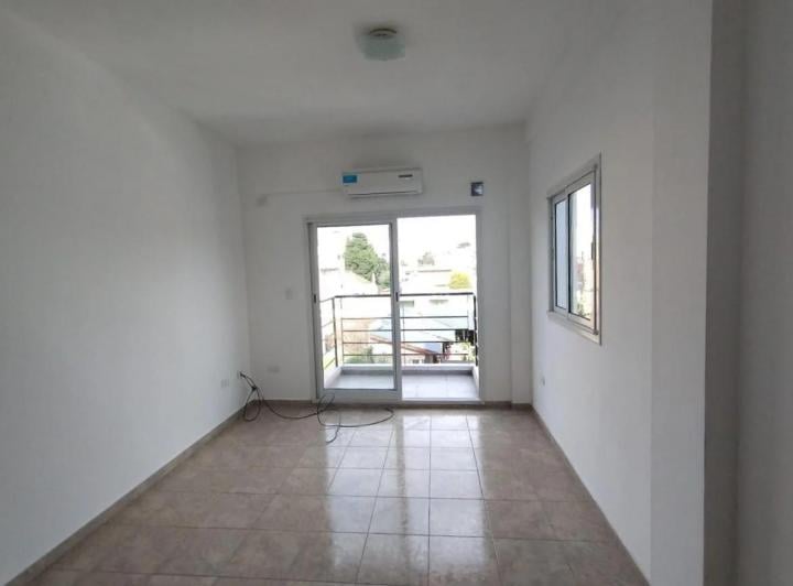 Departamento · 32m² · 2 Ambientes · 1 Cochera