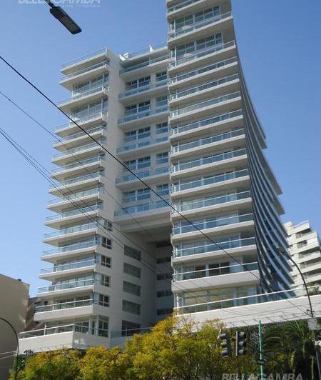 Departamento · 137m² · 3 Ambientes · 1 Cochera