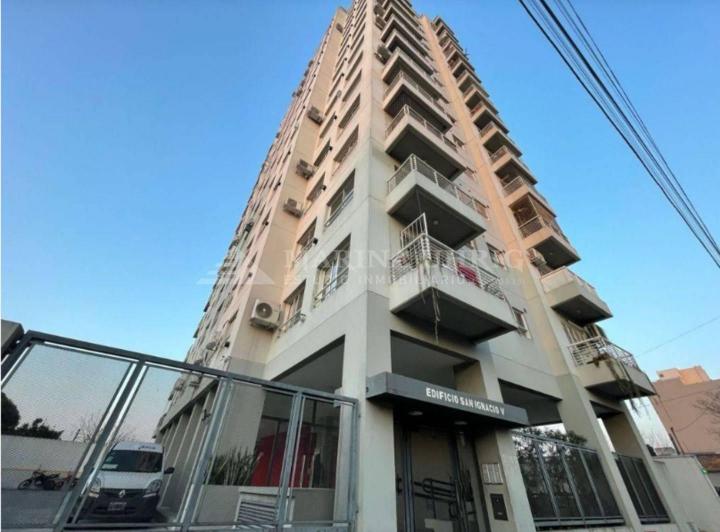 Departamento · 68m² · 4 Ambientes · 1 Cochera
