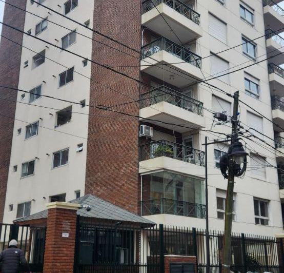 Departamento · 54m² · 2 Ambientes · 1 Cochera