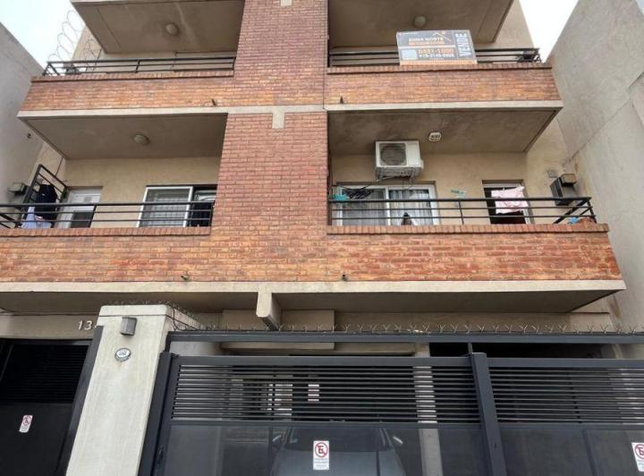 Departamento · 43m² · 2 Ambientes · 1 Cochera