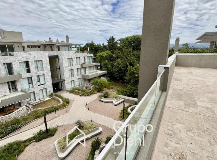 Departamento · 180m² · 4 Ambientes · 2 Cocheras