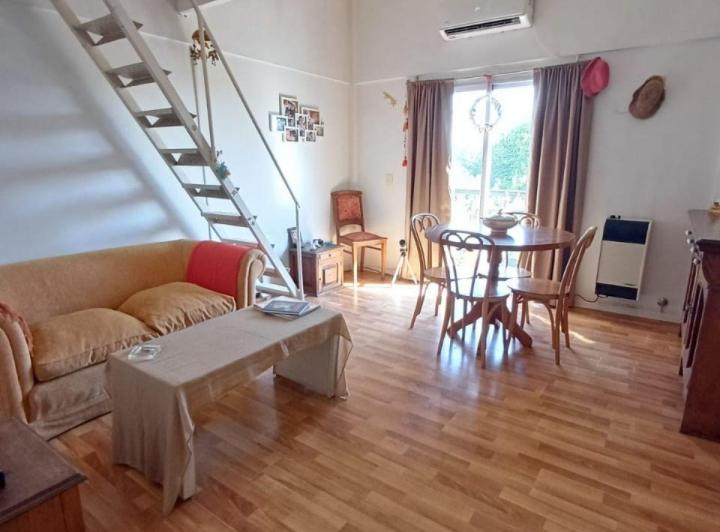 Departamento · 50m² · 2 Ambientes · 1 Cochera