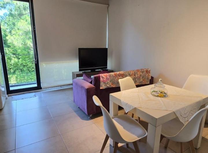 Departamento · 47m² · 2 Ambientes · 1 Cochera