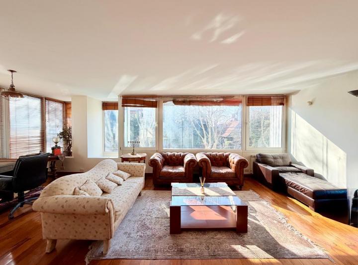 Departamento · 123m² · 2 Dormitorios · 1 Cochera