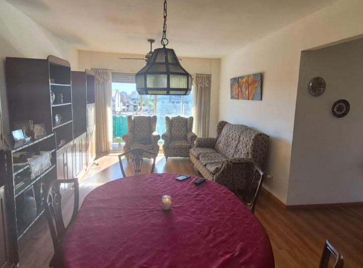Departamento · 75m² · 4 Ambientes · 1 Cochera
