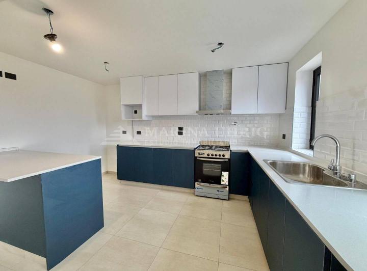 Departamento · 73m² · 3 Ambientes · 1 Cochera