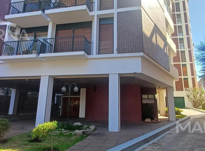 Departamento · 82m² · 4 Ambientes