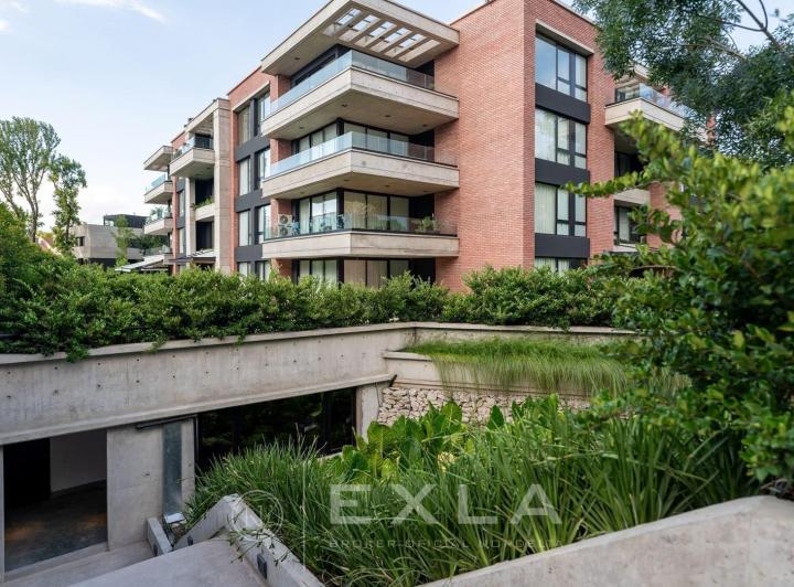 Departamento · 137m² · 4 Ambientes · 1 Cochera