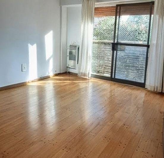 Departamento · 40m² · 2 Ambientes · 1 Cochera