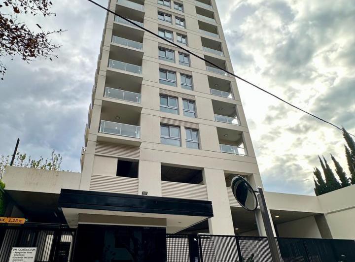 Departamento · 49m² · 2 Ambientes · 1 Cochera