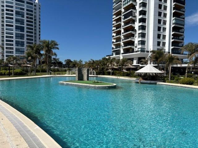 Departamento · 136m² · 4 Ambientes · 1 Cochera