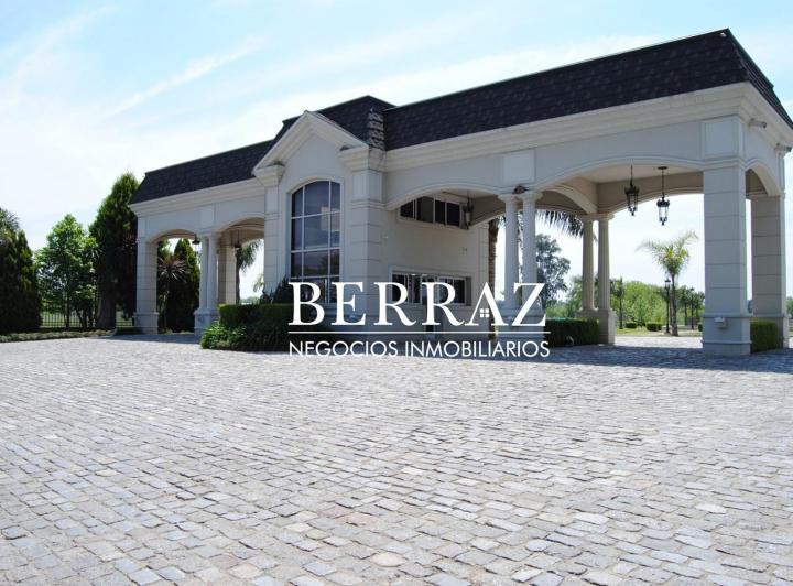 Terreno · 845m²
