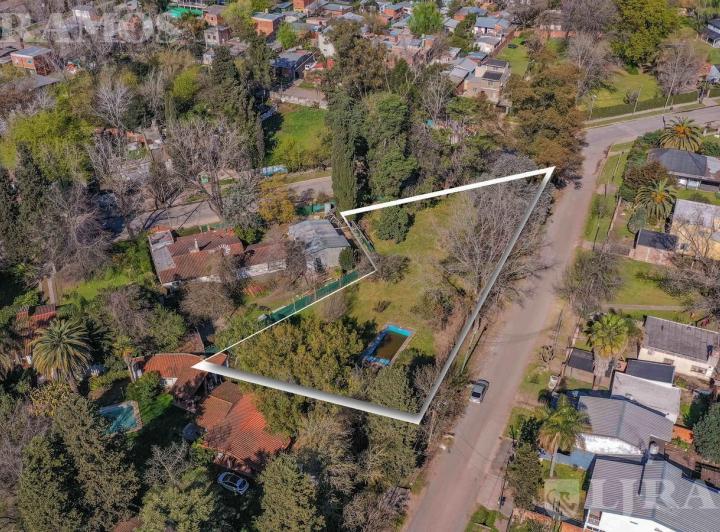 Terreno · 1990m²