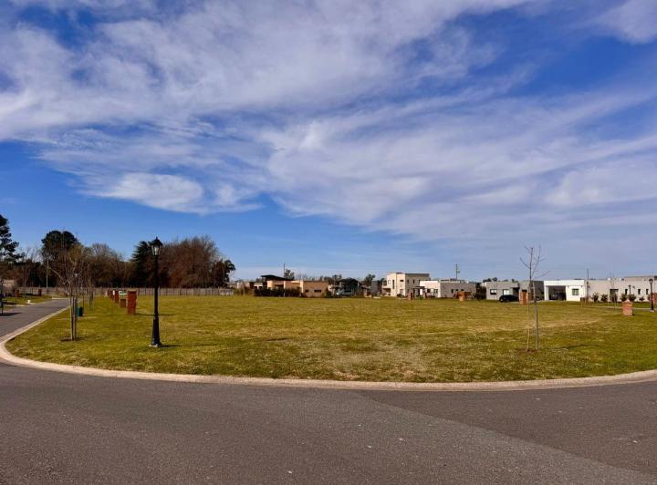 Terreno · 544m²