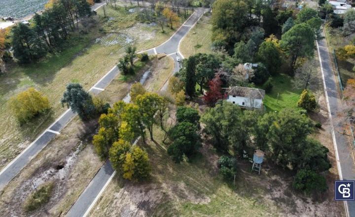 Terreno · 398m²
