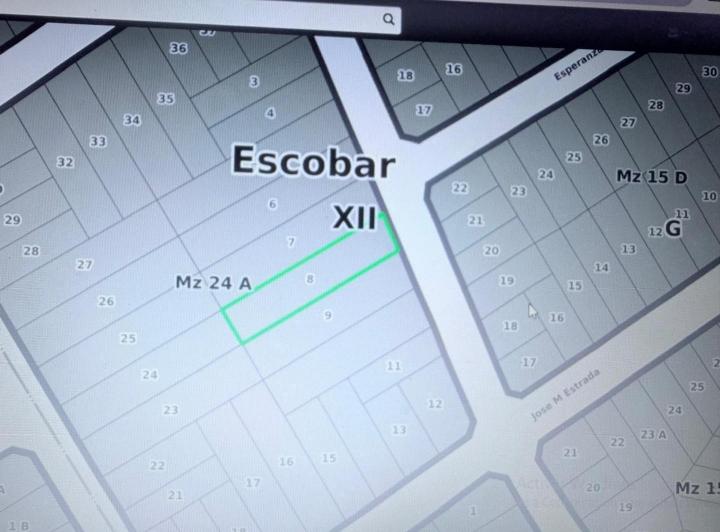 Terreno · 637m²